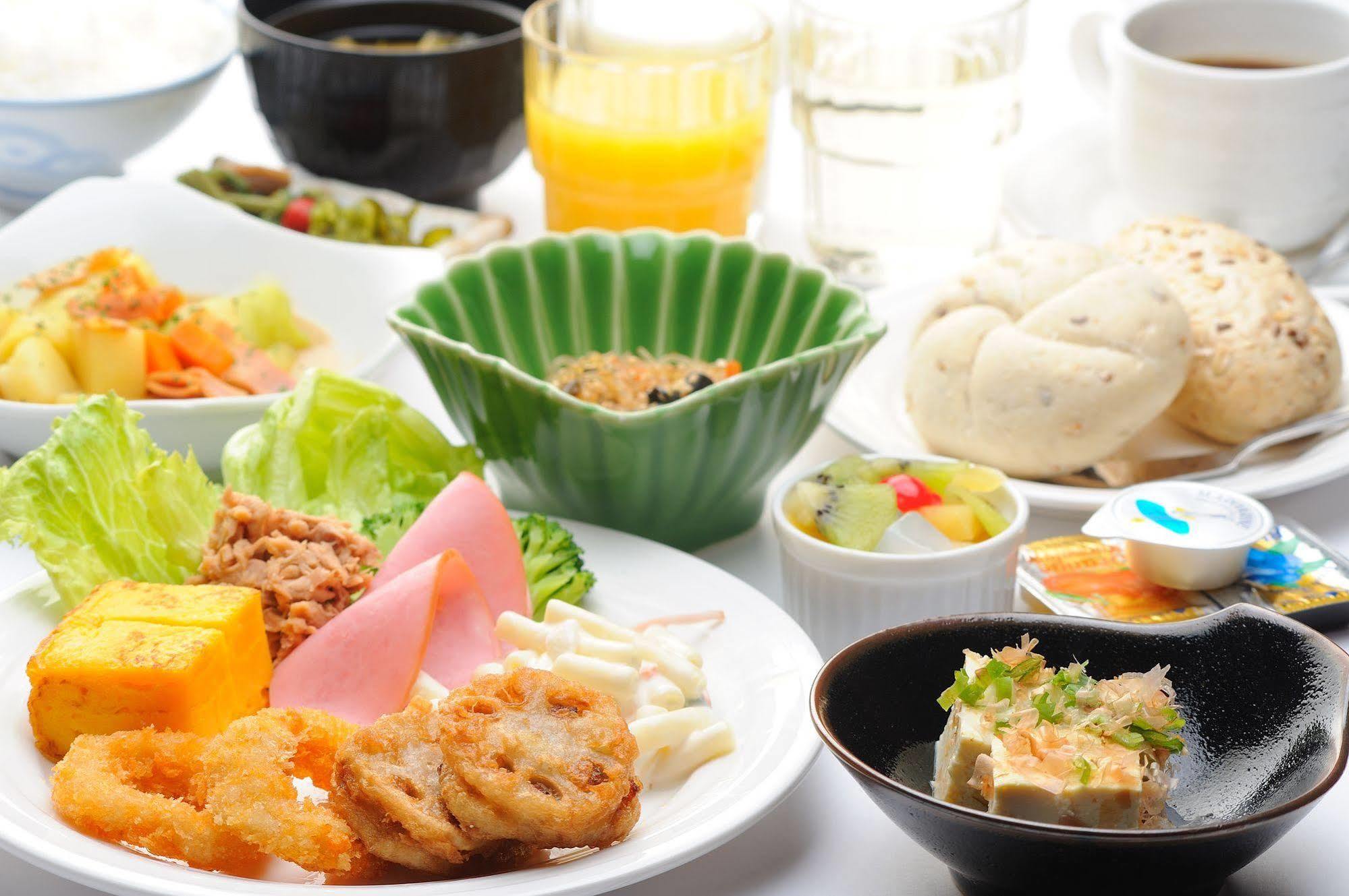호텔 루트-인 아오모리 에키마에 외부 사진